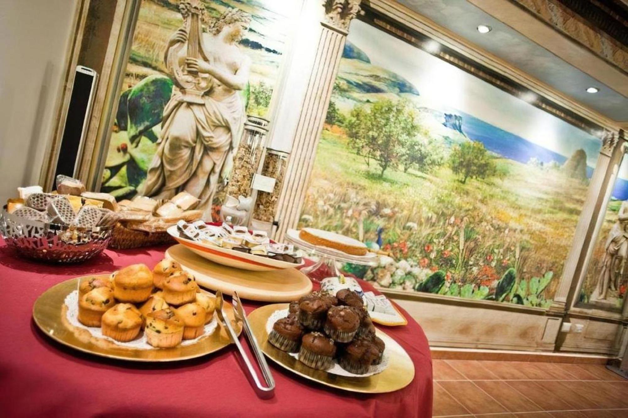 Palazzo Leo Suite And Apartment Lecce Dış mekan fotoğraf